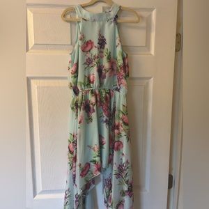 Floral dress for girls. Size 10. Great for events, picture day and the holidays!